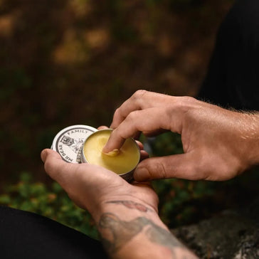 Mr. Bear Family skäggbalsam - Citrus (60 ml) Mr. Bear Family beard balm - Citrus (60 ml) - Hair Growth Specialist